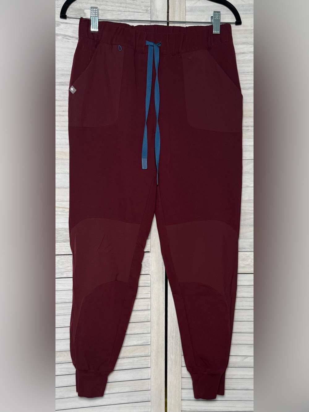 FIGS X Disney Micky Mouse Women’s Burgundy Skinny Jogger Scrub Pants